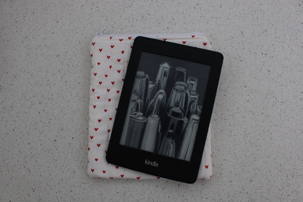 handmade cotton kindle pouch white heart