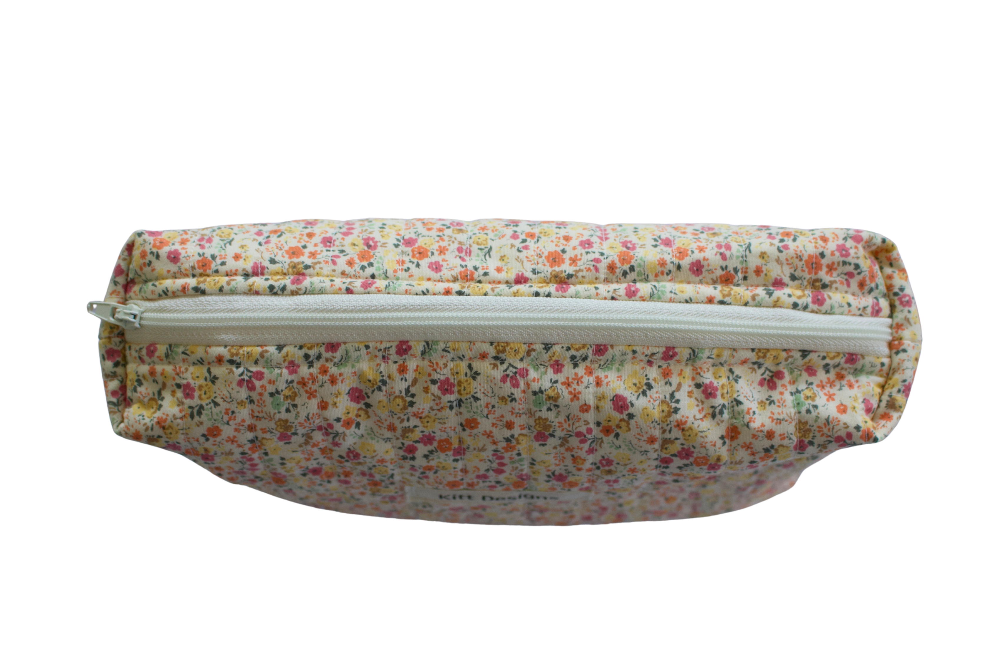 Floral-patterned pouch with a zipper on a white background beauty pouch