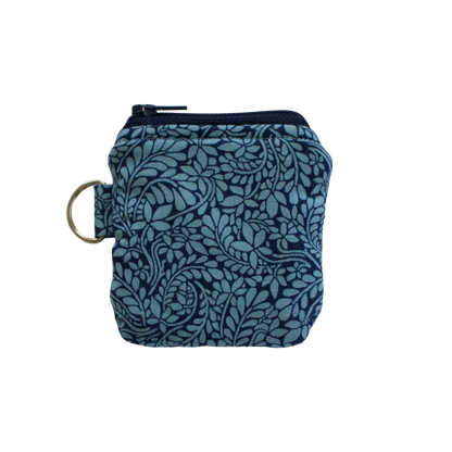 Blue patterned pouch with a keyring airpod pouch