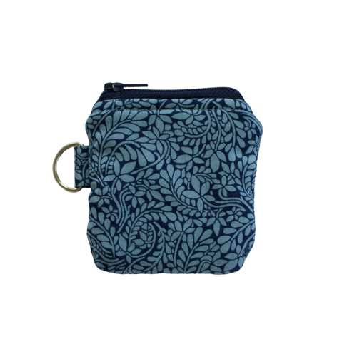 Blue patterned pouch with a keyring airpod pouch