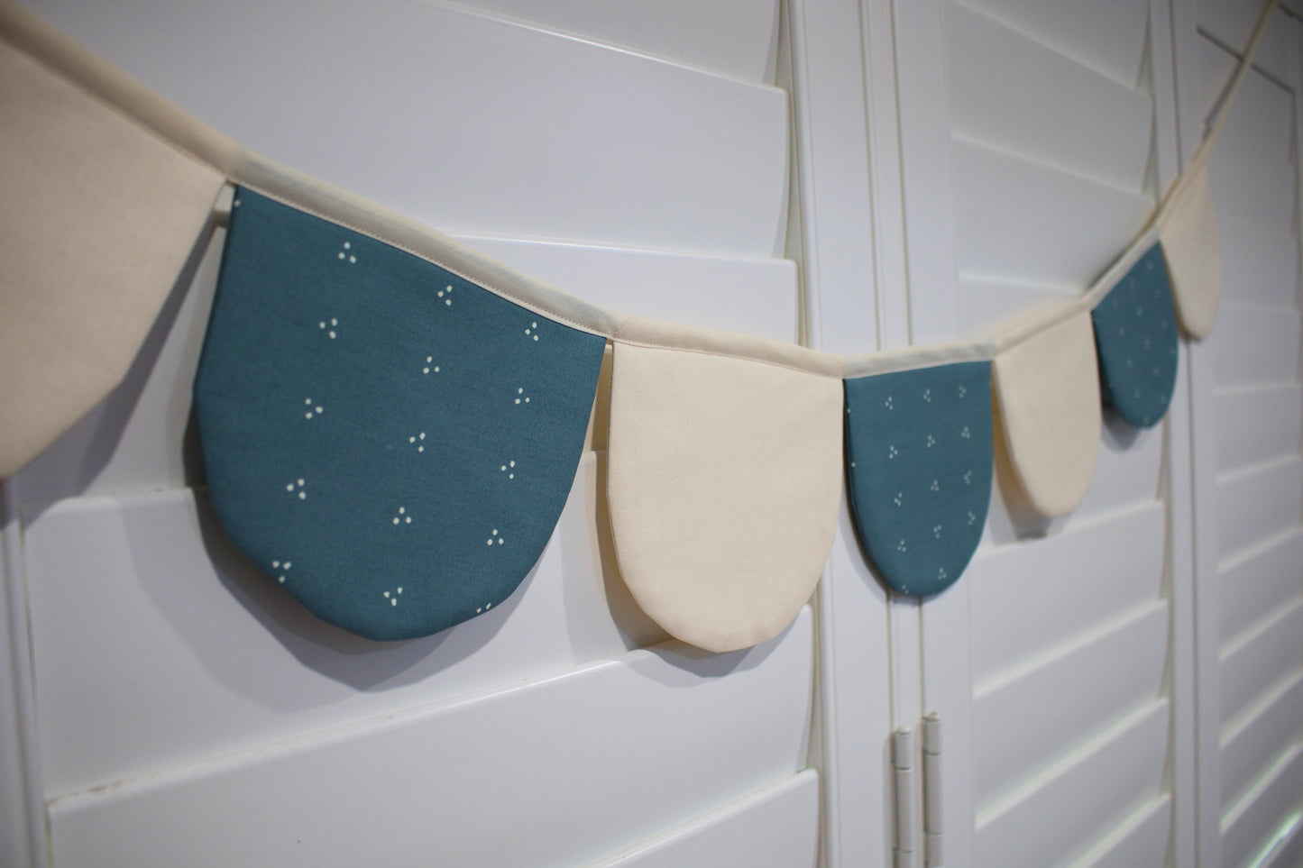 Scallop bunting teal and cream
